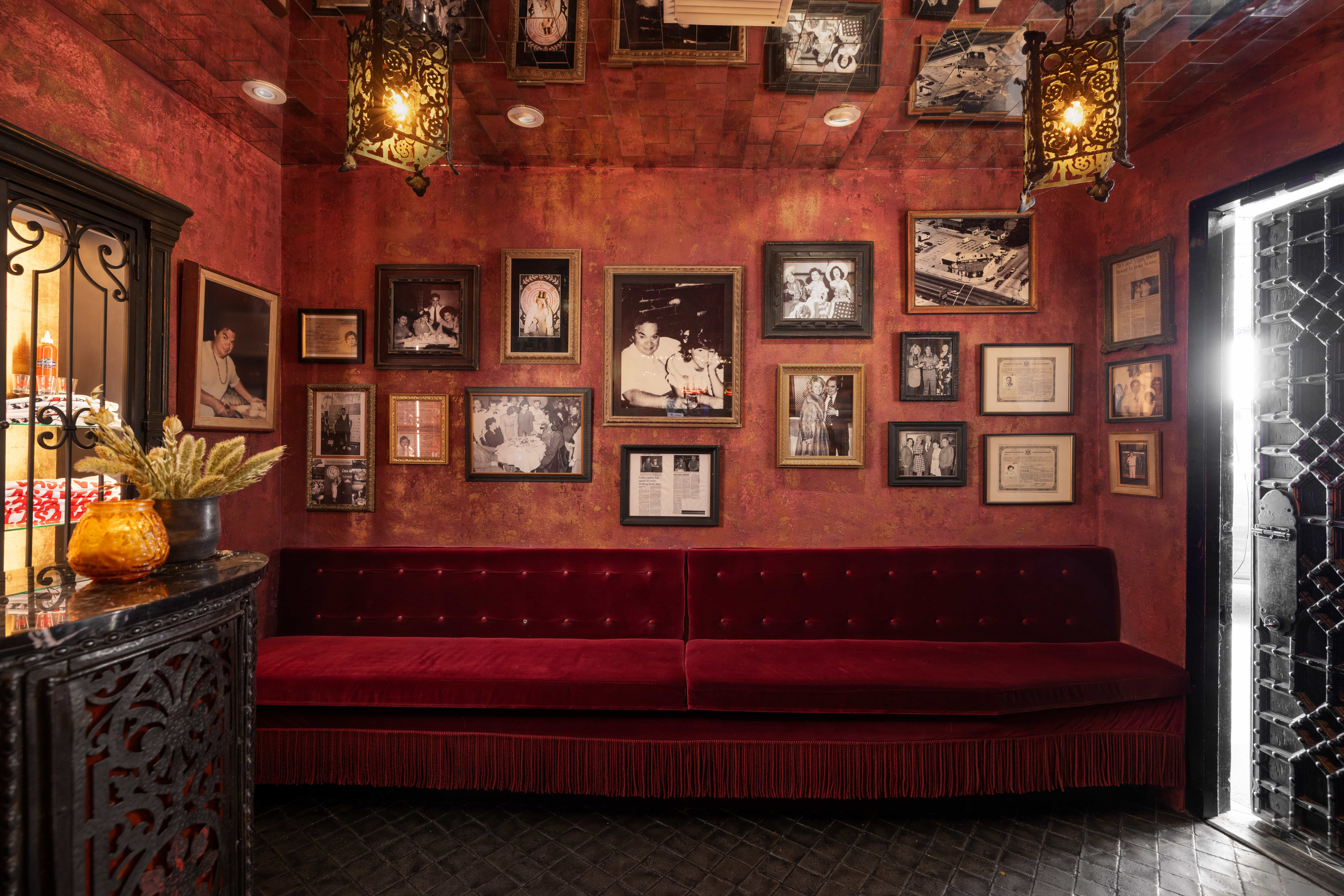 Casa Vega Lobby detail