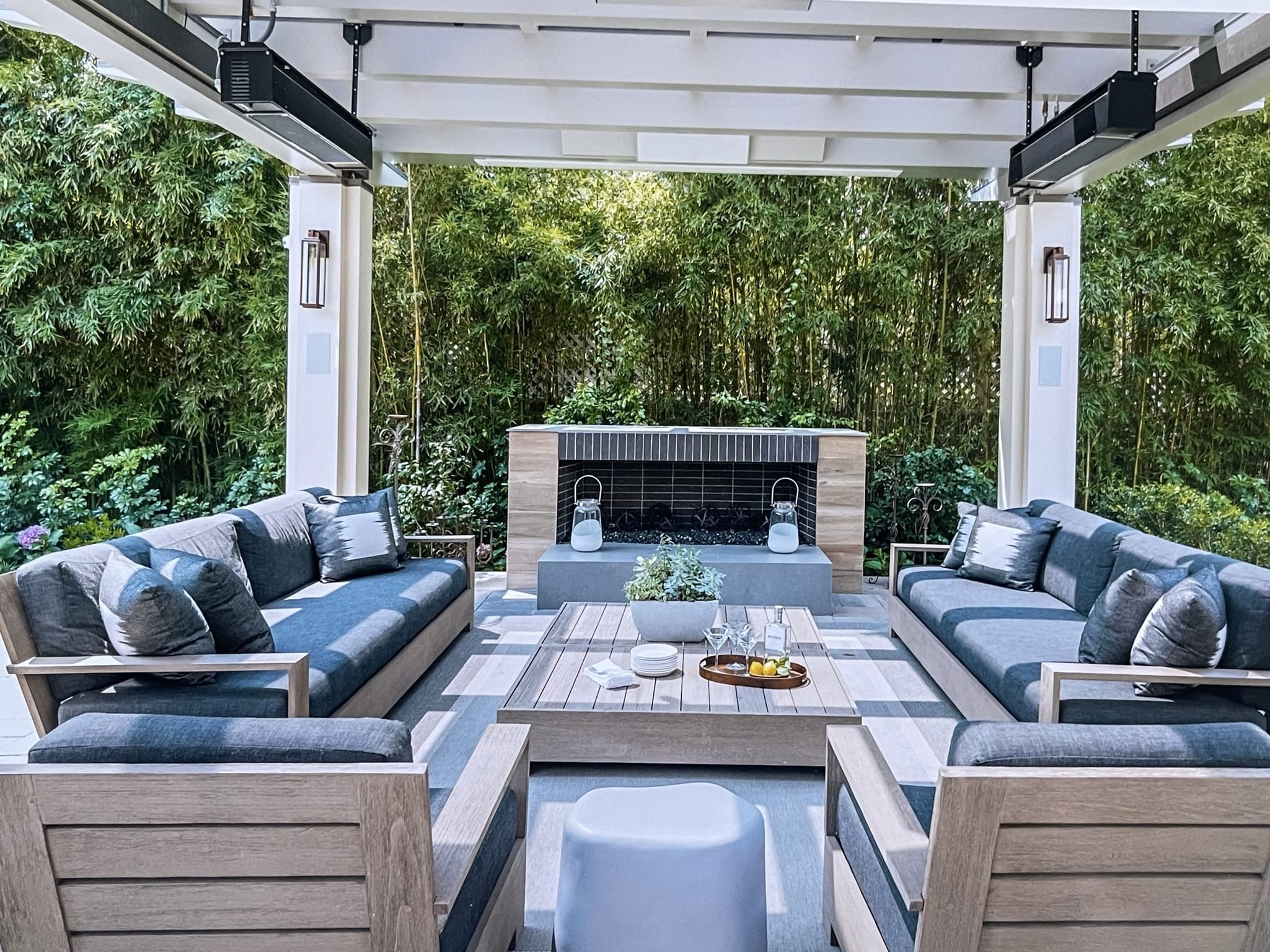 Hancock Park interior